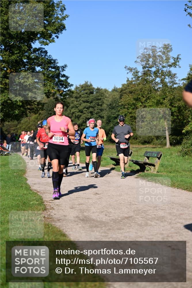 22.09.2024 - 32. Volkslauf durch das schöne Alstertal Dr. Thomas Lammeyer http://msf.ph/oto/7105567 22.09.2024 10:06:52 Laufen 1034, 668, 1048, 88, 1738 meine-sportfotos.de