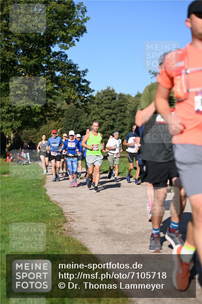 22.09.2024 - 32. Volkslauf durch das schöne Alstertal Dr. Thomas Lammeyer http://msf.ph/oto/7105718 22.09.2024 10:07:08 Laufen 1078, 1645, 678, 634, 36 meine-sportfotos.de