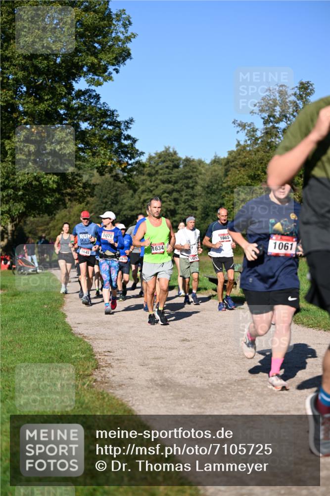 22.09.2024 - 32. Volkslauf durch das schöne Alstertal Dr. Thomas Lammeyer http://msf.ph/oto/7105725 22.09.2024 10:07:08 Laufen 1078, 1645, 1678, 1634, 1629, 1665, 1061 meine-sportfotos.de