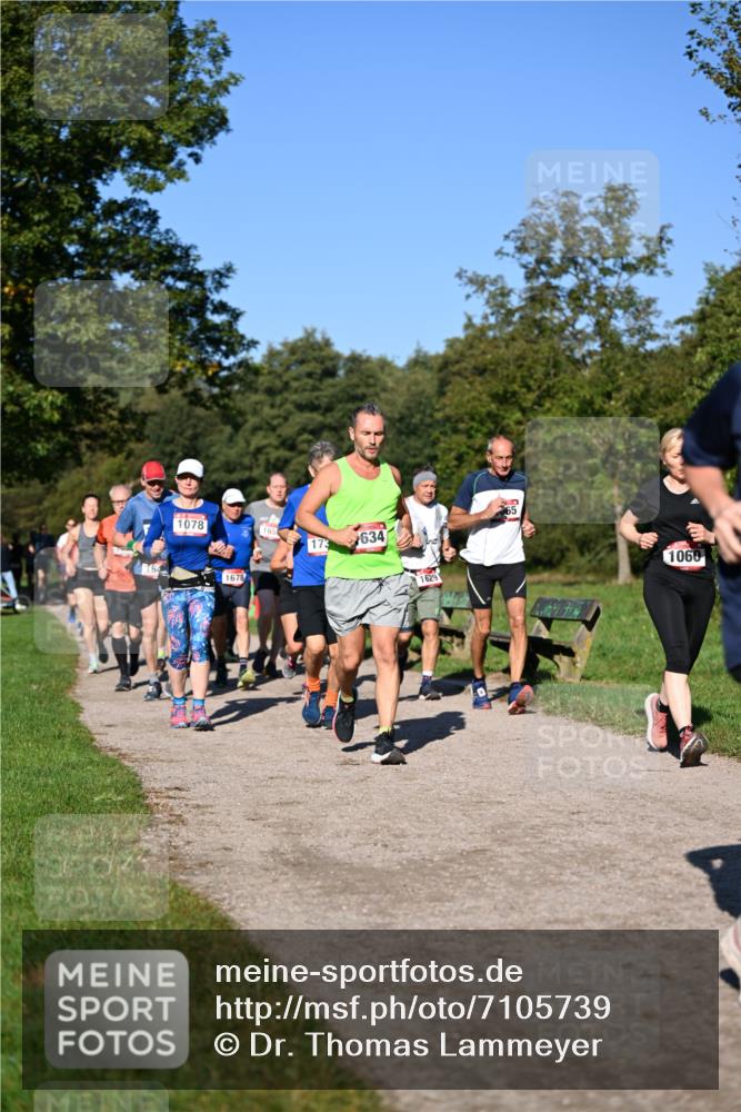 22.09.2024 - 32. Volkslauf durch das schöne Alstertal Dr. Thomas Lammeyer http://msf.ph/oto/7105739 22.09.2024 10:07:09 Laufen 4, 1078, 165, 634, 173, 164, 1678, 1629, 65, 1060 meine-sportfotos.de