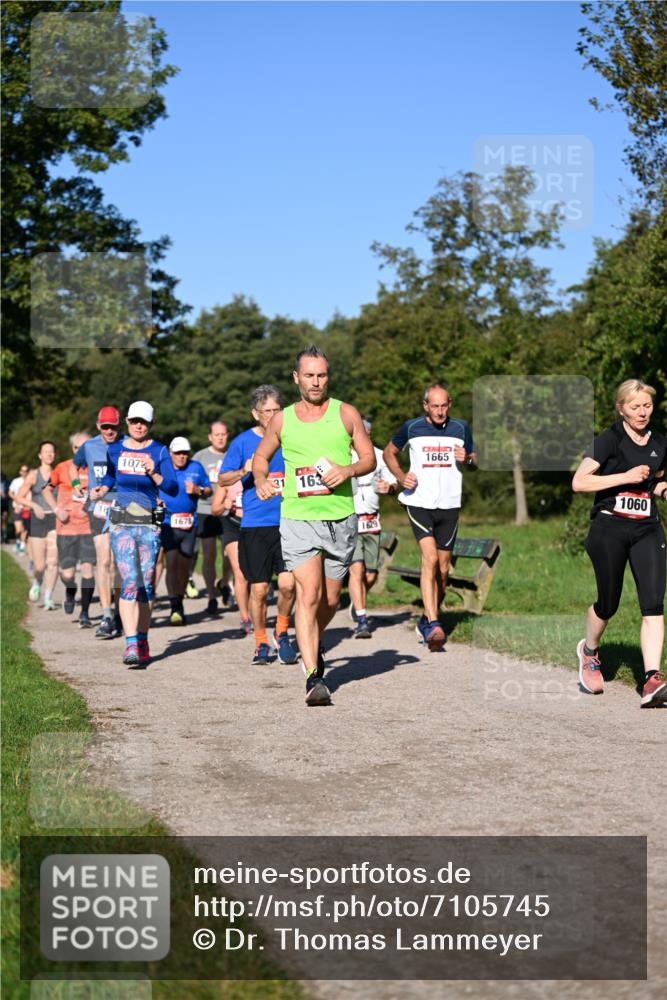22.09.2024 - 32. Volkslauf durch das schöne Alstertal Dr. Thomas Lammeyer http://msf.ph/oto/7105745 22.09.2024 10:07:09 Laufen 107, 1678, 31, 163, 1629, 1665, 1060 meine-sportfotos.de