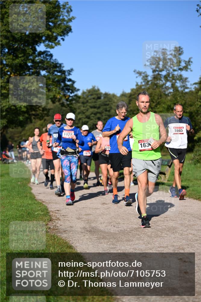 22.09.2024 - 32. Volkslauf durch das schöne Alstertal Dr. Thomas Lammeyer http://msf.ph/oto/7105753 22.09.2024 10:07:10 Laufen 1078, 164, 1678, 10, 163, 1665 meine-sportfotos.de