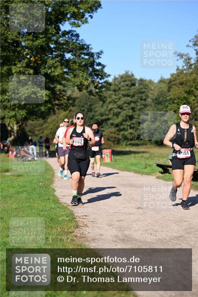 22.09.2024 - 32. Volkslauf durch das schöne Alstertal Dr. Thomas Lammeyer http://msf.ph/oto/7105811 22.09.2024 10:07:17 Laufen 1067, 051 meine-sportfotos.de