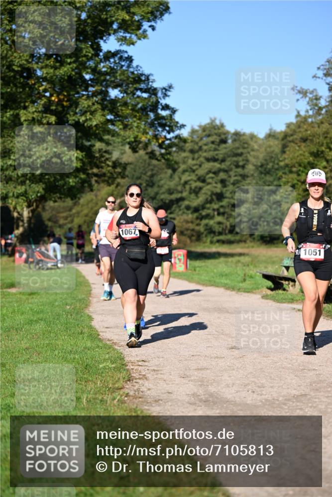 22.09.2024 - 32. Volkslauf durch das schöne Alstertal Dr. Thomas Lammeyer http://msf.ph/oto/7105813 22.09.2024 10:07:17 Laufen 1067, 1051 meine-sportfotos.de