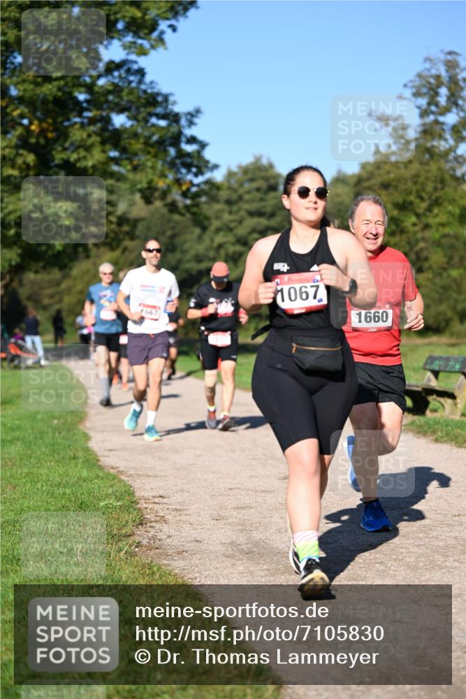 22.09.2024 - 32. Volkslauf durch das schöne Alstertal Dr. Thomas Lammeyer http://msf.ph/oto/7105830 22.09.2024 10:07:19 Laufen 4667, 1067, 1660 meine-sportfotos.de