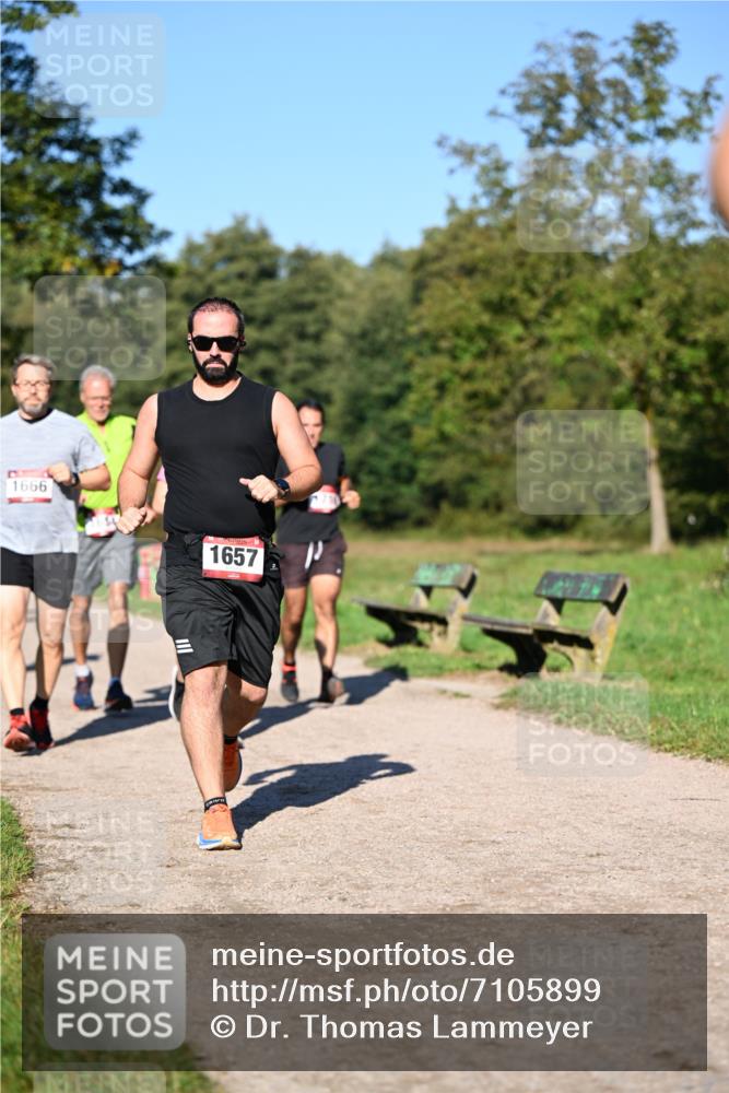 22.09.2024 - 32. Volkslauf durch das schöne Alstertal Dr. Thomas Lammeyer http://msf.ph/oto/7105899 22.09.2024 10:07:26 Laufen 1666, 1657 meine-sportfotos.de