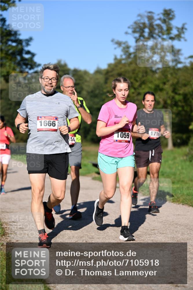 22.09.2024 - 32. Volkslauf durch das schöne Alstertal Dr. Thomas Lammeyer http://msf.ph/oto/7105918 22.09.2024 10:07:29 Laufen 1666, 1059, 1716 meine-sportfotos.de