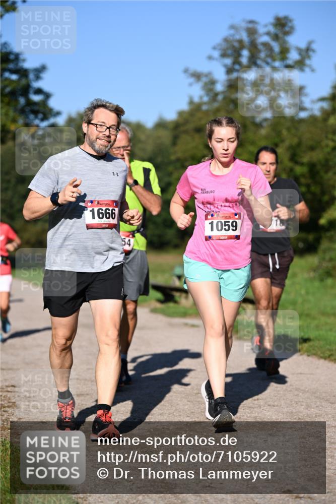 22.09.2024 - 32. Volkslauf durch das schöne Alstertal Dr. Thomas Lammeyer http://msf.ph/oto/7105922 22.09.2024 10:07:29 Laufen 1666, 54, 0075, 1059 meine-sportfotos.de
