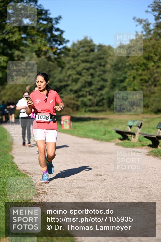 22.09.2024 - 32. Volkslauf durch das schöne Alstertal Dr. Thomas Lammeyer http://msf.ph/oto/7105935 22.09.2024 10:07:31 Laufen 1036 meine-sportfotos.de