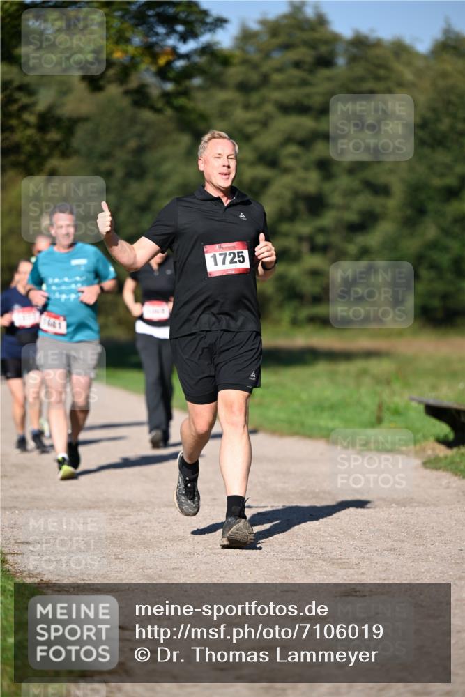 22.09.2024 - 32. Volkslauf durch das schöne Alstertal Dr. Thomas Lammeyer http://msf.ph/oto/7106019 22.09.2024 10:07:45 Laufen 1725 meine-sportfotos.de