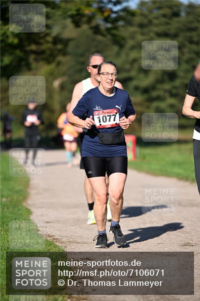 22.09.2024 - 32. Volkslauf durch das schöne Alstertal Dr. Thomas Lammeyer http://msf.ph/oto/7106071 22.09.2024 10:07:51 Laufen 1077 meine-sportfotos.de