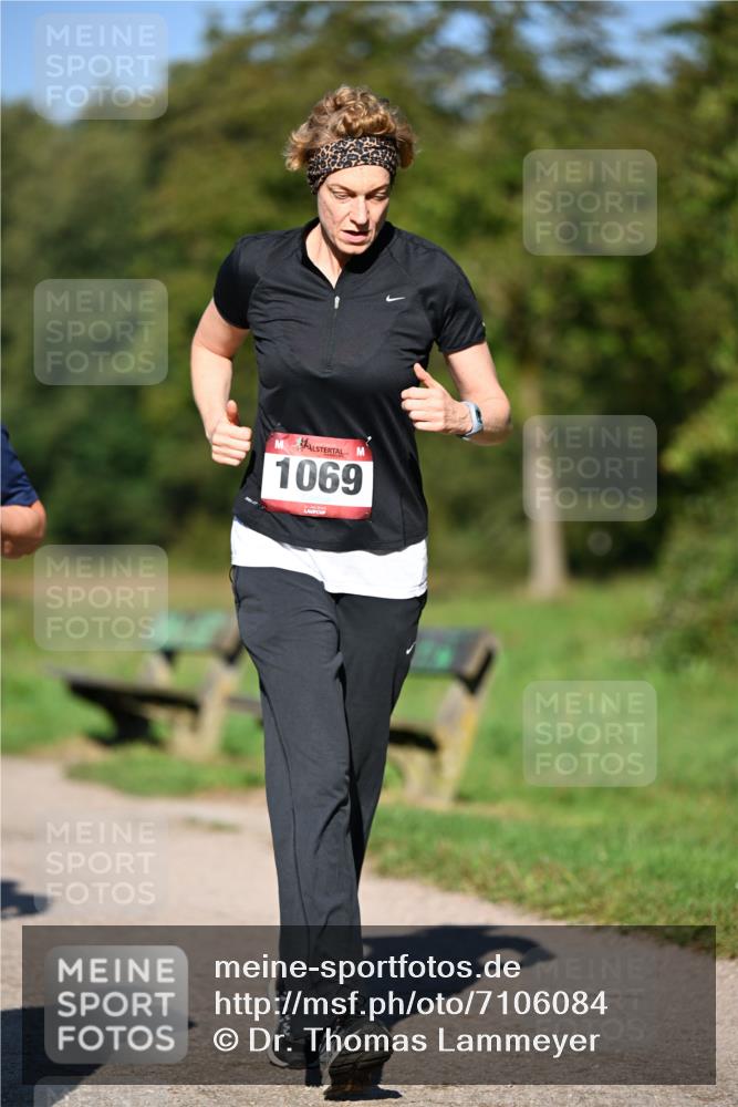 22.09.2024 - 32. Volkslauf durch das schöne Alstertal Dr. Thomas Lammeyer http://msf.ph/oto/7106084 22.09.2024 10:07:52 Laufen 1069 meine-sportfotos.de