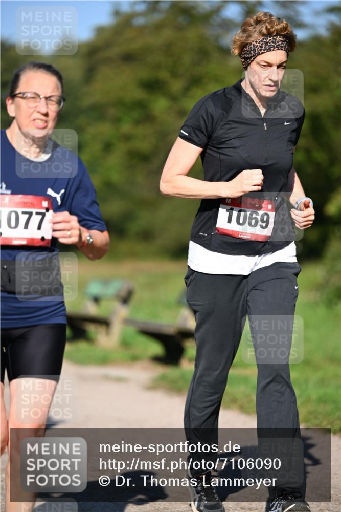 22.09.2024 - 32. Volkslauf durch das schöne Alstertal Dr. Thomas Lammeyer http://msf.ph/oto/7106090 22.09.2024 10:07:52 Laufen 1077, 1069 meine-sportfotos.de