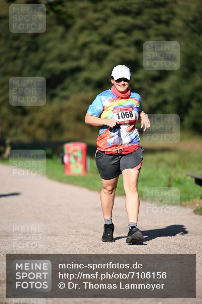 22.09.2024 - 32. Volkslauf durch das schöne Alstertal Dr. Thomas Lammeyer http://msf.ph/oto/7106156 22.09.2024 10:08:09 Laufen 1068 meine-sportfotos.de