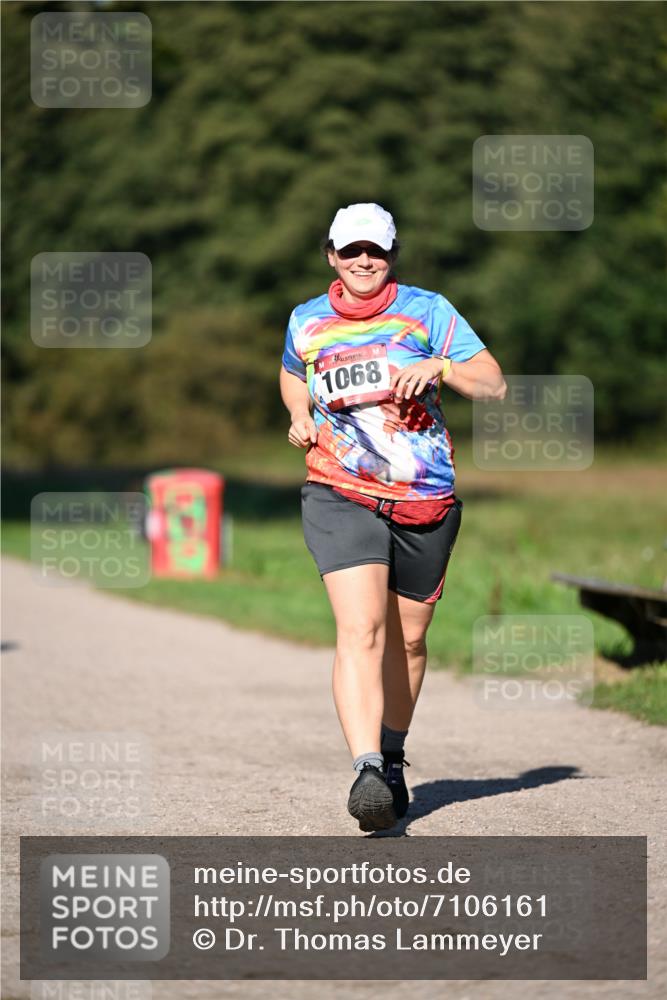 22.09.2024 - 32. Volkslauf durch das schöne Alstertal Dr. Thomas Lammeyer http://msf.ph/oto/7106161 22.09.2024 10:08:09 Laufen 1068 meine-sportfotos.de