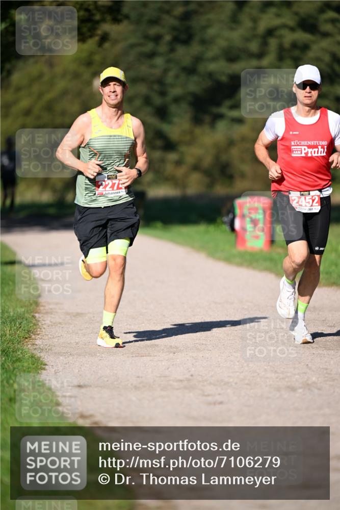 22.09.2024 - 32. Volkslauf durch das schöne Alstertal Dr. Thomas Lammeyer http://msf.ph/oto/7106279 22.09.2024 10:24:24 Laufen 227, 500, 2452 meine-sportfotos.de