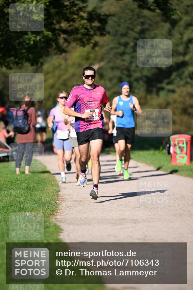 22.09.2024 - 32. Volkslauf durch das schöne Alstertal Dr. Thomas Lammeyer http://msf.ph/oto/7106343 22.09.2024 10:24:44 Laufen 49 meine-sportfotos.de