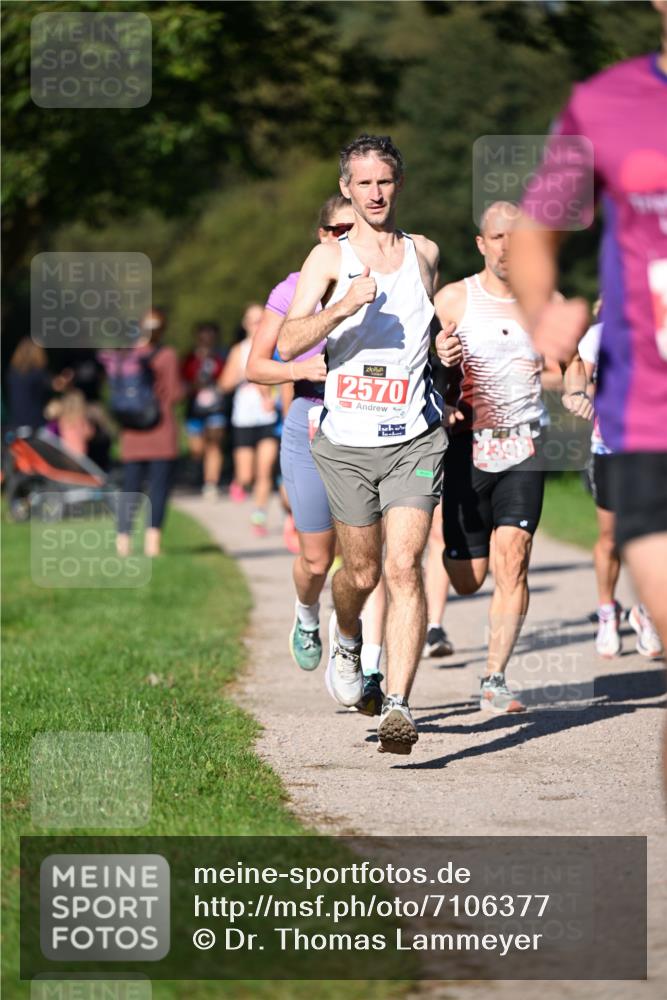 22.09.2024 - 32. Volkslauf durch das schöne Alstertal Dr. Thomas Lammeyer http://msf.ph/oto/7106377 22.09.2024 10:24:47 Laufen 2570, 2398 meine-sportfotos.de
