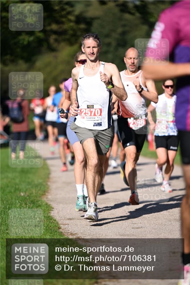 22.09.2024 - 32. Volkslauf durch das schöne Alstertal Dr. Thomas Lammeyer http://msf.ph/oto/7106381 22.09.2024 10:24:47 Laufen 2570, 2398 meine-sportfotos.de
