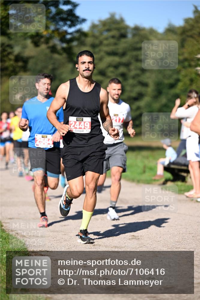 22.09.2024 - 32. Volkslauf durch das schöne Alstertal Dr. Thomas Lammeyer http://msf.ph/oto/7106416 22.09.2024 10:24:51 Laufen 2449 meine-sportfotos.de