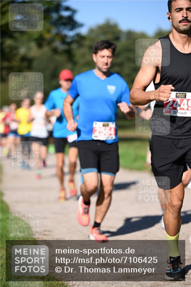 22.09.2024 - 32. Volkslauf durch das schöne Alstertal Dr. Thomas Lammeyer http://msf.ph/oto/7106425 22.09.2024 10:24:52 Laufen 2449 meine-sportfotos.de