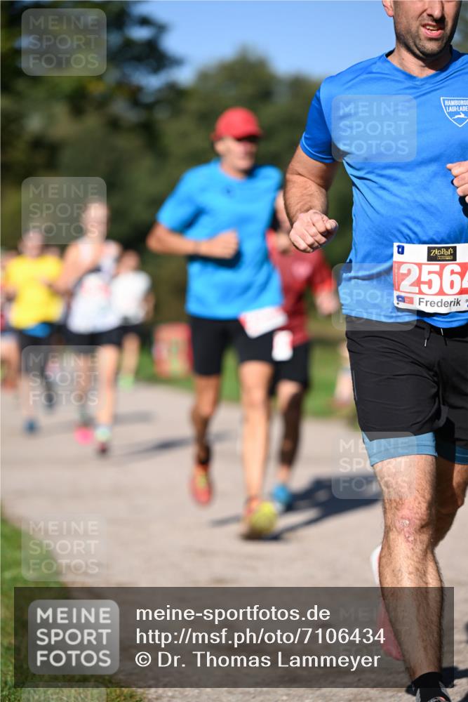 22.09.2024 - 32. Volkslauf durch das schöne Alstertal Dr. Thomas Lammeyer http://msf.ph/oto/7106434 22.09.2024 10:24:53 Laufen 256 meine-sportfotos.de