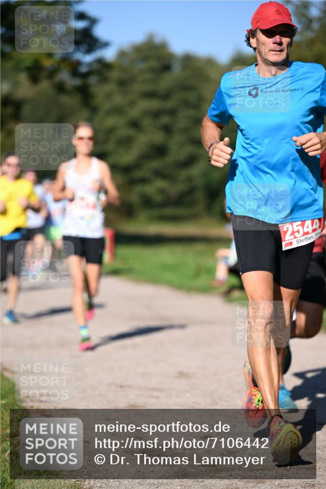 22.09.2024 - 32. Volkslauf durch das schöne Alstertal Dr. Thomas Lammeyer http://msf.ph/oto/7106442 22.09.2024 10:24:54 Laufen 2544 meine-sportfotos.de