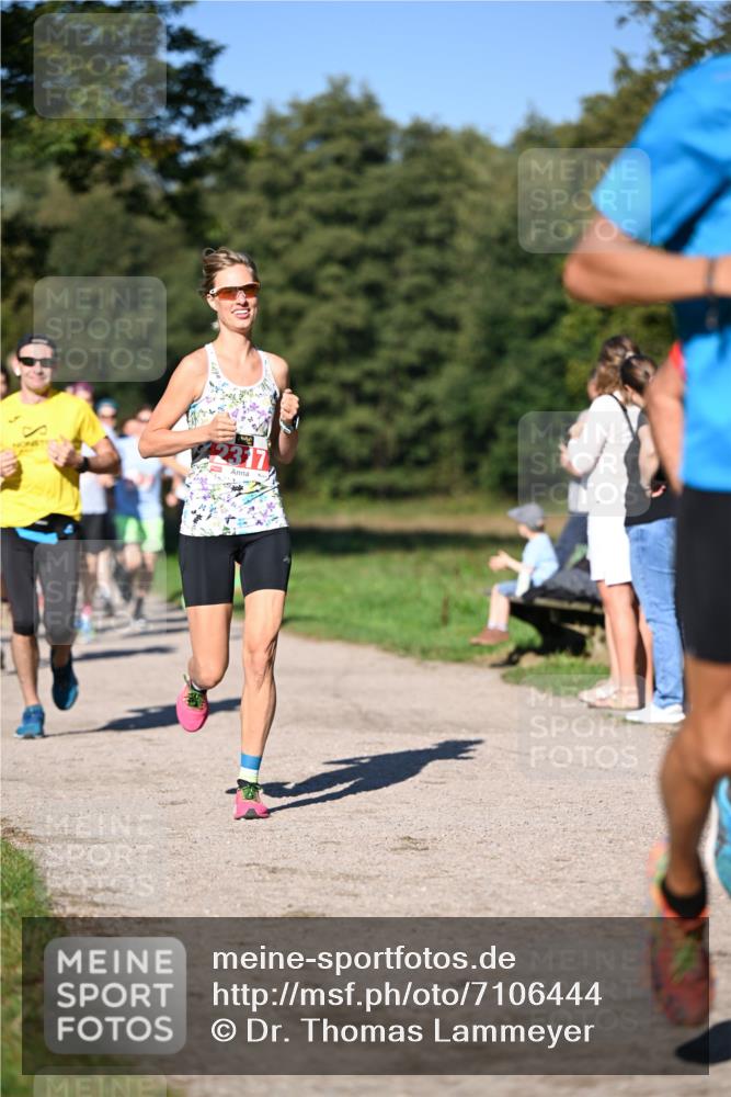 22.09.2024 - 32. Volkslauf durch das schöne Alstertal Dr. Thomas Lammeyer http://msf.ph/oto/7106444 22.09.2024 10:24:54 Laufen 2317 meine-sportfotos.de