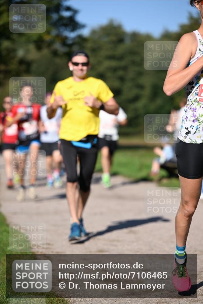 22.09.2024 - 32. Volkslauf durch das schöne Alstertal Dr. Thomas Lammeyer http://msf.ph/oto/7106465 22.09.2024 10:24:56 Laufen  meine-sportfotos.de