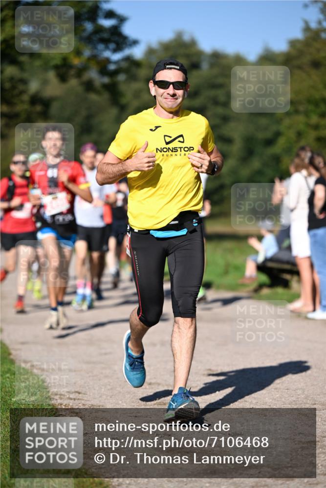 22.09.2024 - 32. Volkslauf durch das schöne Alstertal Dr. Thomas Lammeyer http://msf.ph/oto/7106468 22.09.2024 10:24:56 Laufen  meine-sportfotos.de