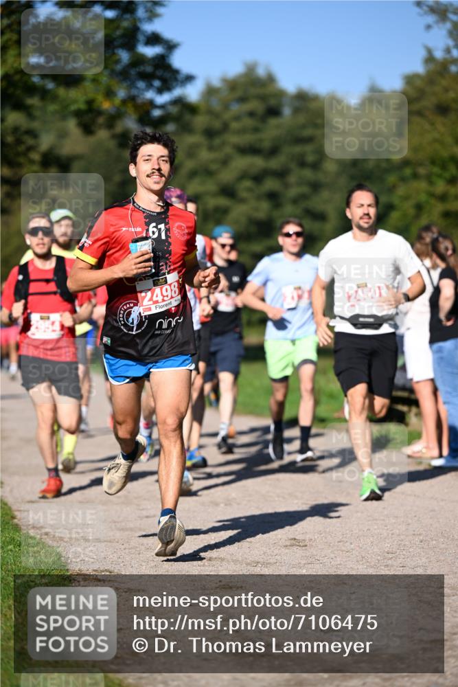 22.09.2024 - 32. Volkslauf durch das schöne Alstertal Dr. Thomas Lammeyer http://msf.ph/oto/7106475 22.09.2024 10:24:58 Laufen 67, 2498, 2450 meine-sportfotos.de