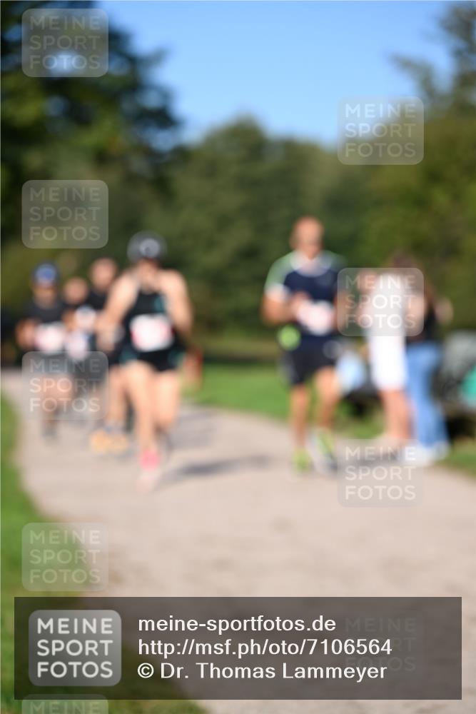 22.09.2024 - 32. Volkslauf durch das schöne Alstertal Dr. Thomas Lammeyer http://msf.ph/oto/7106564 22.09.2024 10:25:11 Laufen  meine-sportfotos.de