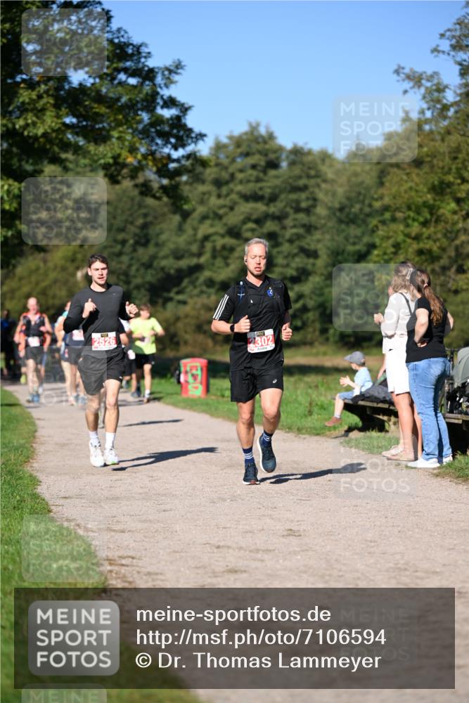 22.09.2024 - 32. Volkslauf durch das schöne Alstertal Dr. Thomas Lammeyer http://msf.ph/oto/7106594 22.09.2024 10:25:17 Laufen 2302 meine-sportfotos.de