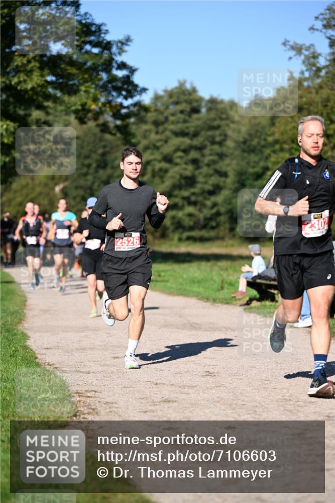 22.09.2024 - 32. Volkslauf durch das schöne Alstertal Dr. Thomas Lammeyer http://msf.ph/oto/7106603 22.09.2024 10:25:18 Laufen 2526, 230 meine-sportfotos.de