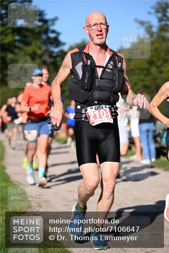 22.09.2024 - 32. Volkslauf durch das schöne Alstertal Dr. Thomas Lammeyer http://msf.ph/oto/7106647 22.09.2024 10:25:25 Laufen 2108 meine-sportfotos.de