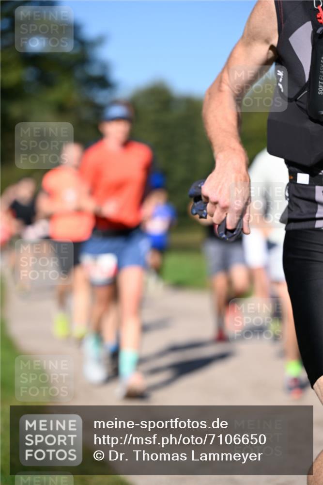 22.09.2024 - 32. Volkslauf durch das schöne Alstertal Dr. Thomas Lammeyer http://msf.ph/oto/7106650 22.09.2024 10:25:26 Laufen  meine-sportfotos.de