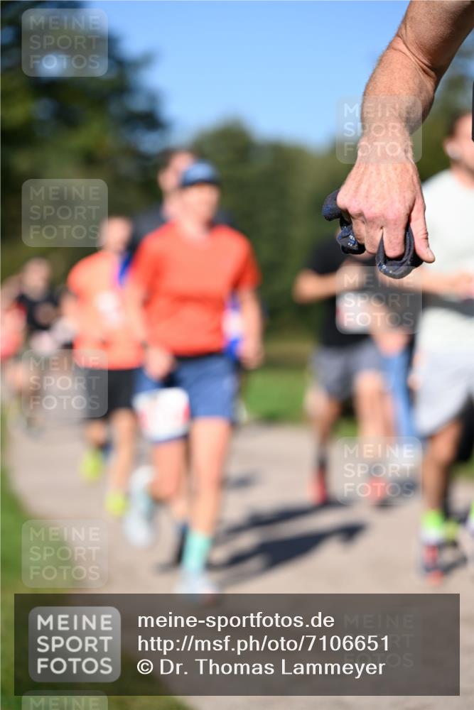 22.09.2024 - 32. Volkslauf durch das schöne Alstertal Dr. Thomas Lammeyer http://msf.ph/oto/7106651 22.09.2024 10:25:26 Laufen  meine-sportfotos.de