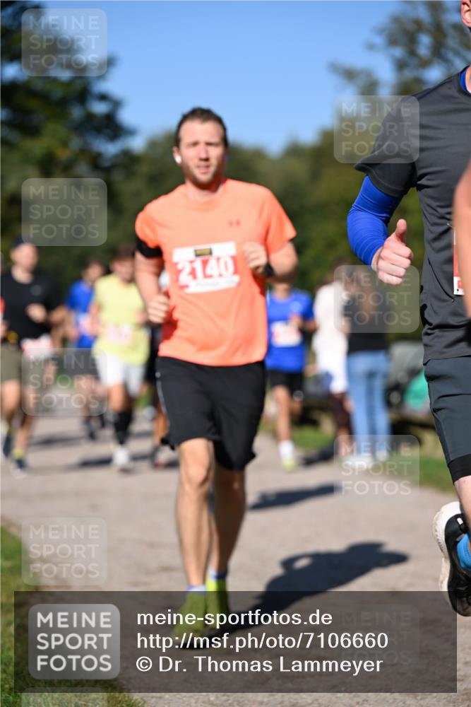 22.09.2024 - 32. Volkslauf durch das schöne Alstertal Dr. Thomas Lammeyer http://msf.ph/oto/7106660 22.09.2024 10:25:28 Laufen  meine-sportfotos.de