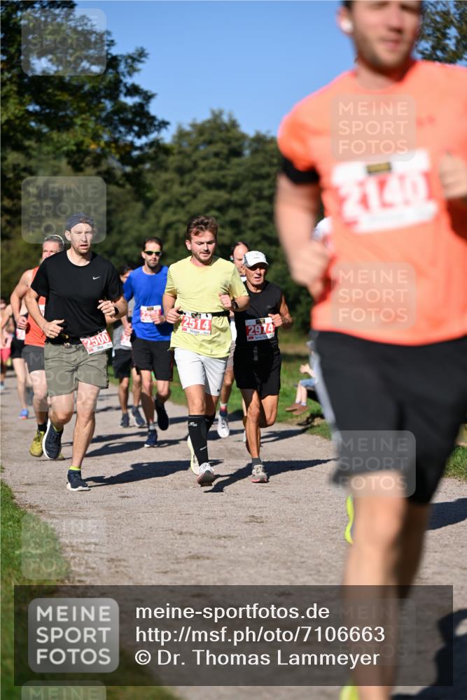 22.09.2024 - 32. Volkslauf durch das schöne Alstertal Dr. Thomas Lammeyer http://msf.ph/oto/7106663 22.09.2024 10:25:29 Laufen 2500, 2514, 2974 meine-sportfotos.de