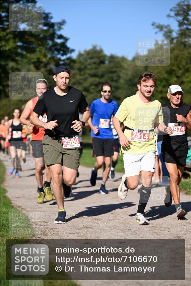22.09.2024 - 32. Volkslauf durch das schöne Alstertal Dr. Thomas Lammeyer http://msf.ph/oto/7106670 22.09.2024 10:25:30 Laufen 2500, 2514, 974 meine-sportfotos.de