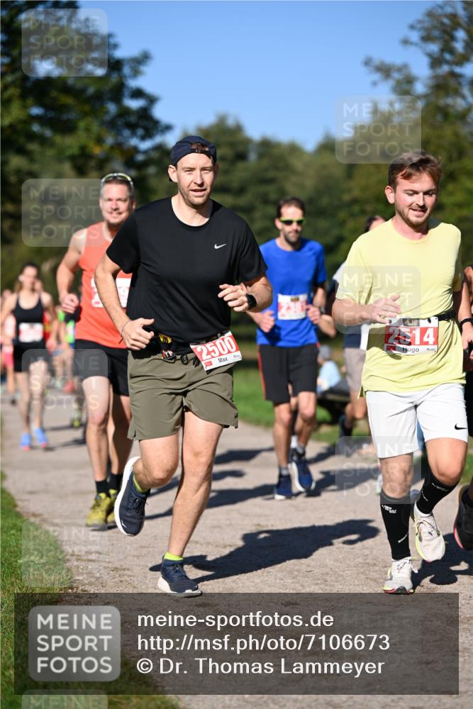 22.09.2024 - 32. Volkslauf durch das schöne Alstertal Dr. Thomas Lammeyer http://msf.ph/oto/7106673 22.09.2024 10:25:30 Laufen 2500, 2614 meine-sportfotos.de