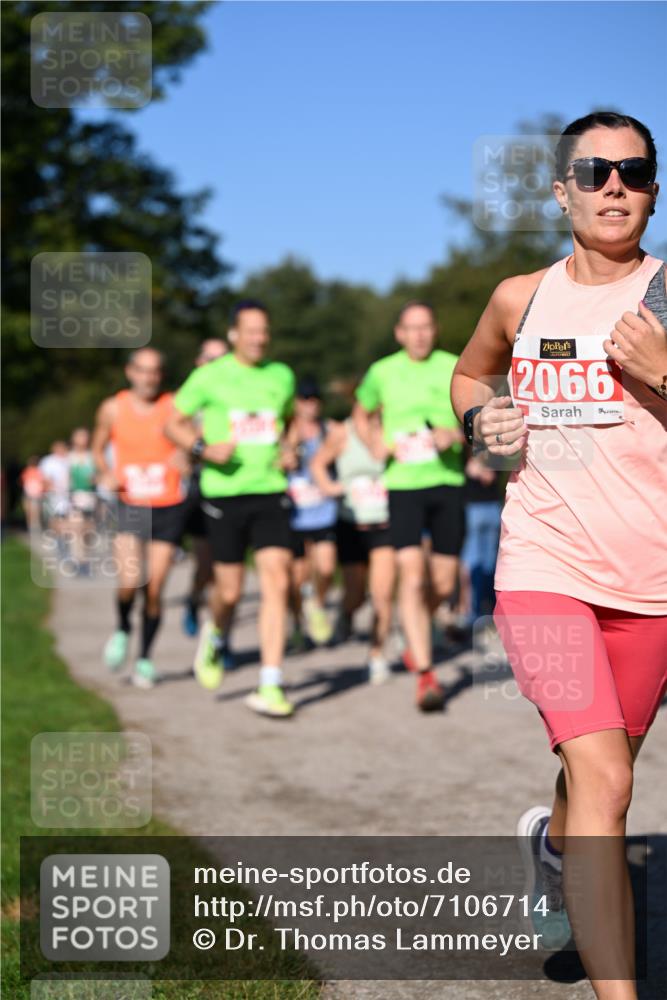 22.09.2024 - 32. Volkslauf durch das schöne Alstertal Dr. Thomas Lammeyer http://msf.ph/oto/7106714 22.09.2024 10:25:39 Laufen 2066 meine-sportfotos.de