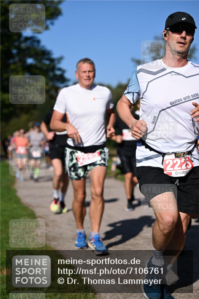 22.09.2024 - 32. Volkslauf durch das schöne Alstertal Dr. Thomas Lammeyer http://msf.ph/oto/7106761 22.09.2024 10:25:47 Laufen 2225 meine-sportfotos.de
