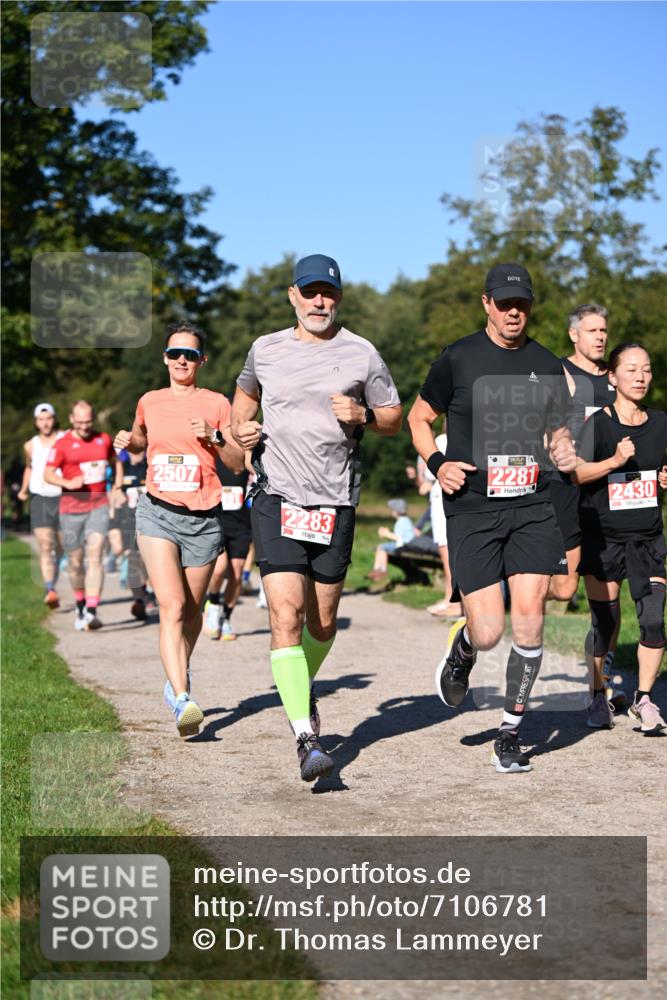 22.09.2024 - 32. Volkslauf durch das schöne Alstertal Dr. Thomas Lammeyer http://msf.ph/oto/7106781 22.09.2024 10:25:51 Laufen 2507, 2283, 2281, 2430 meine-sportfotos.de