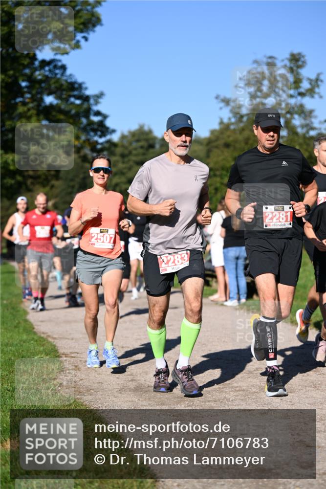 22.09.2024 - 32. Volkslauf durch das schöne Alstertal Dr. Thomas Lammeyer http://msf.ph/oto/7106783 22.09.2024 10:25:51 Laufen 2507, 2283, 2281 meine-sportfotos.de