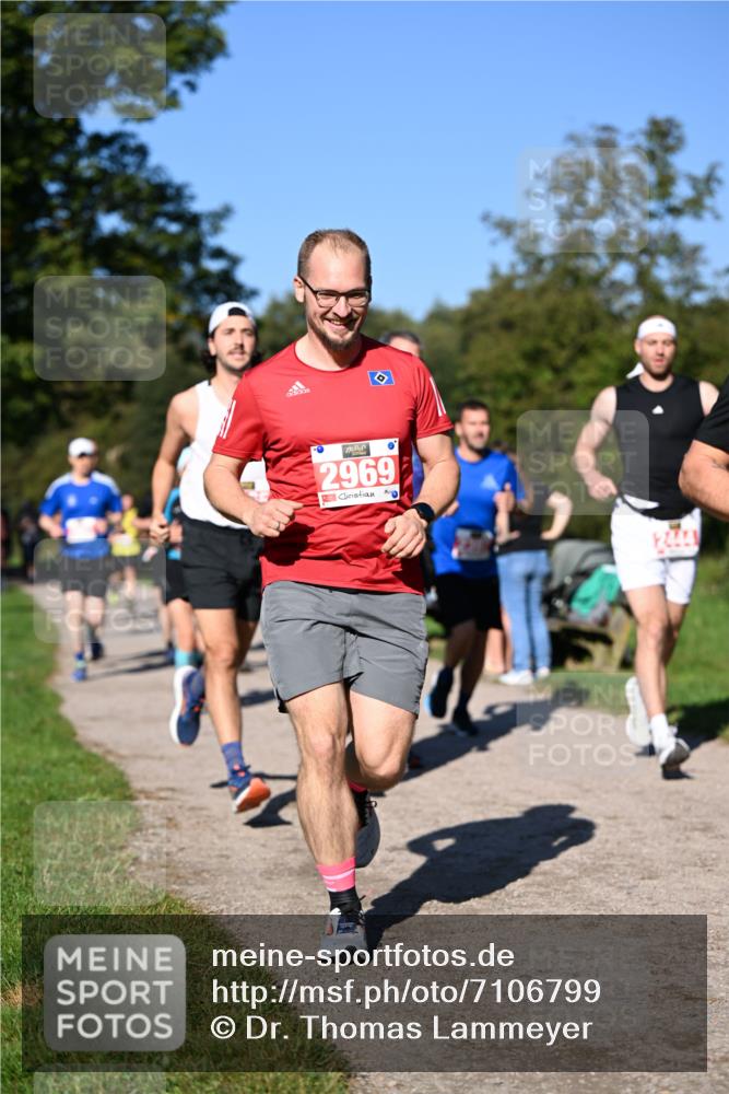 22.09.2024 - 32. Volkslauf durch das schöne Alstertal Dr. Thomas Lammeyer http://msf.ph/oto/7106799 22.09.2024 10:25:54 Laufen 2969, 6, 2444 meine-sportfotos.de