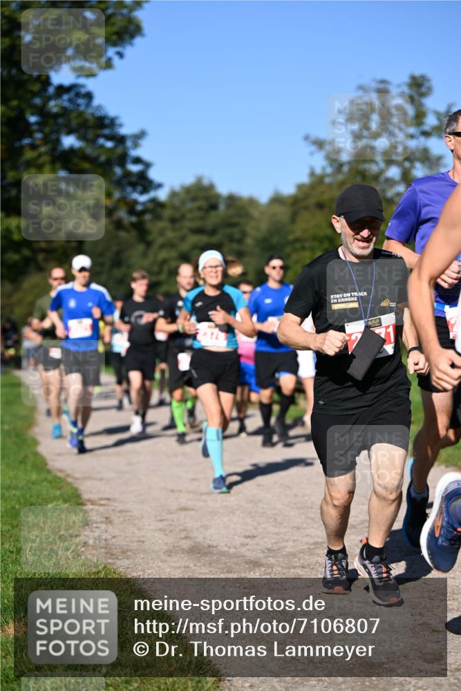 22.09.2024 - 32. Volkslauf durch das schöne Alstertal Dr. Thomas Lammeyer http://msf.ph/oto/7106807 22.09.2024 10:25:55 Laufen 21 meine-sportfotos.de
