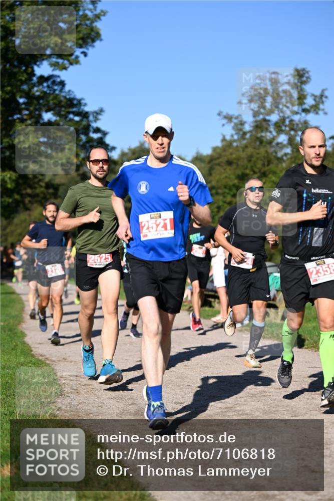 22.09.2024 - 32. Volkslauf durch das schöne Alstertal Dr. Thomas Lammeyer http://msf.ph/oto/7106818 22.09.2024 10:25:57 Laufen 2525, 2521, 1, 2358 meine-sportfotos.de