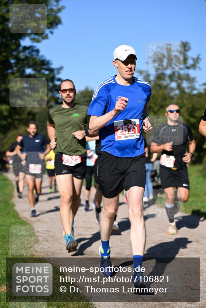 22.09.2024 - 32. Volkslauf durch das schöne Alstertal Dr. Thomas Lammeyer http://msf.ph/oto/7106821 22.09.2024 10:25:58 Laufen 2525, 2521 meine-sportfotos.de