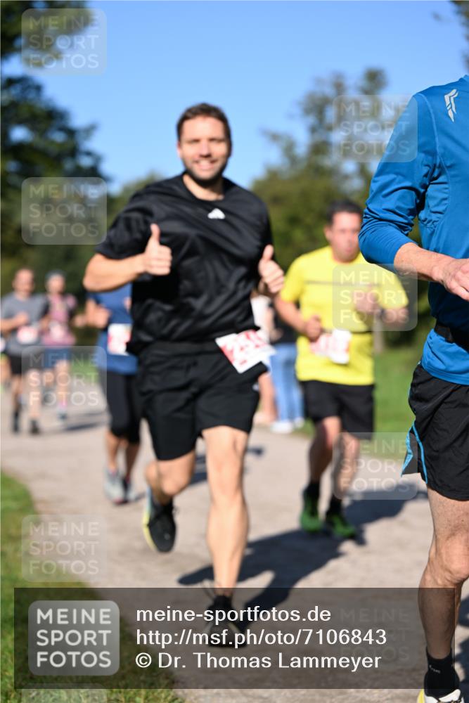 22.09.2024 - 32. Volkslauf durch das schöne Alstertal Dr. Thomas Lammeyer http://msf.ph/oto/7106843 22.09.2024 10:26:02 Laufen  meine-sportfotos.de